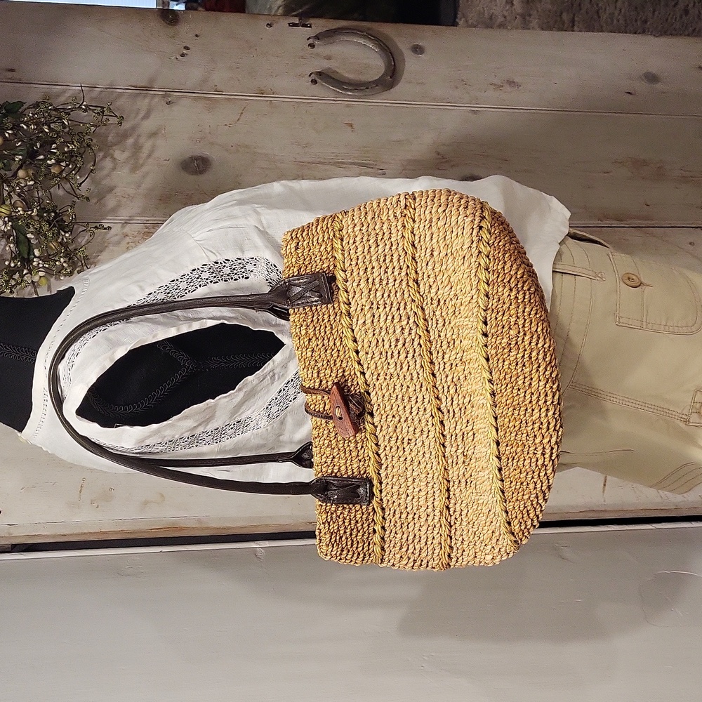 Straw bag!
